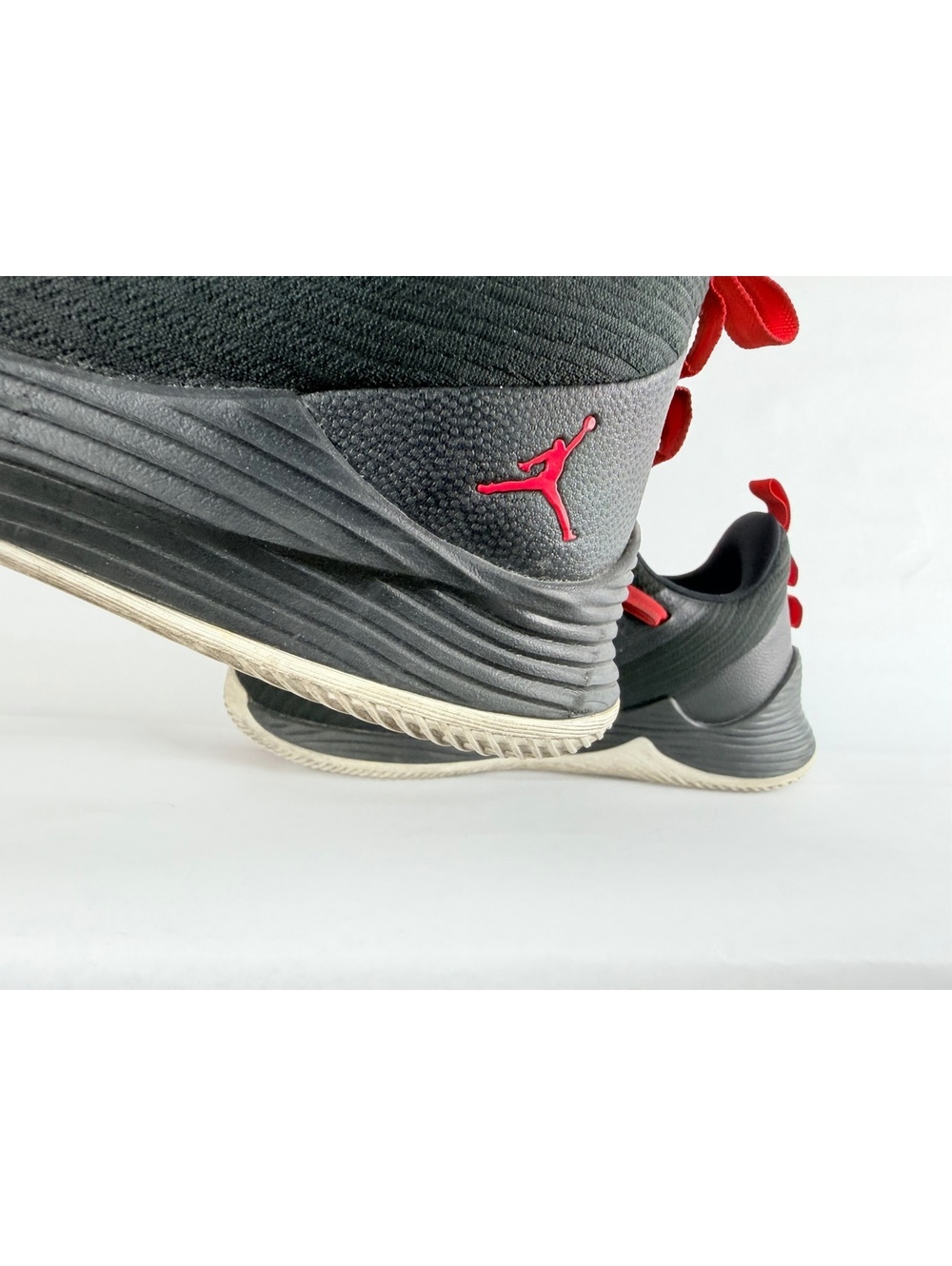 ๐ Air Jordan Ultra Fly 2 Low Black Infrared AH8110-023 Men's 10 Bred Basketball - Picture 2 of 11